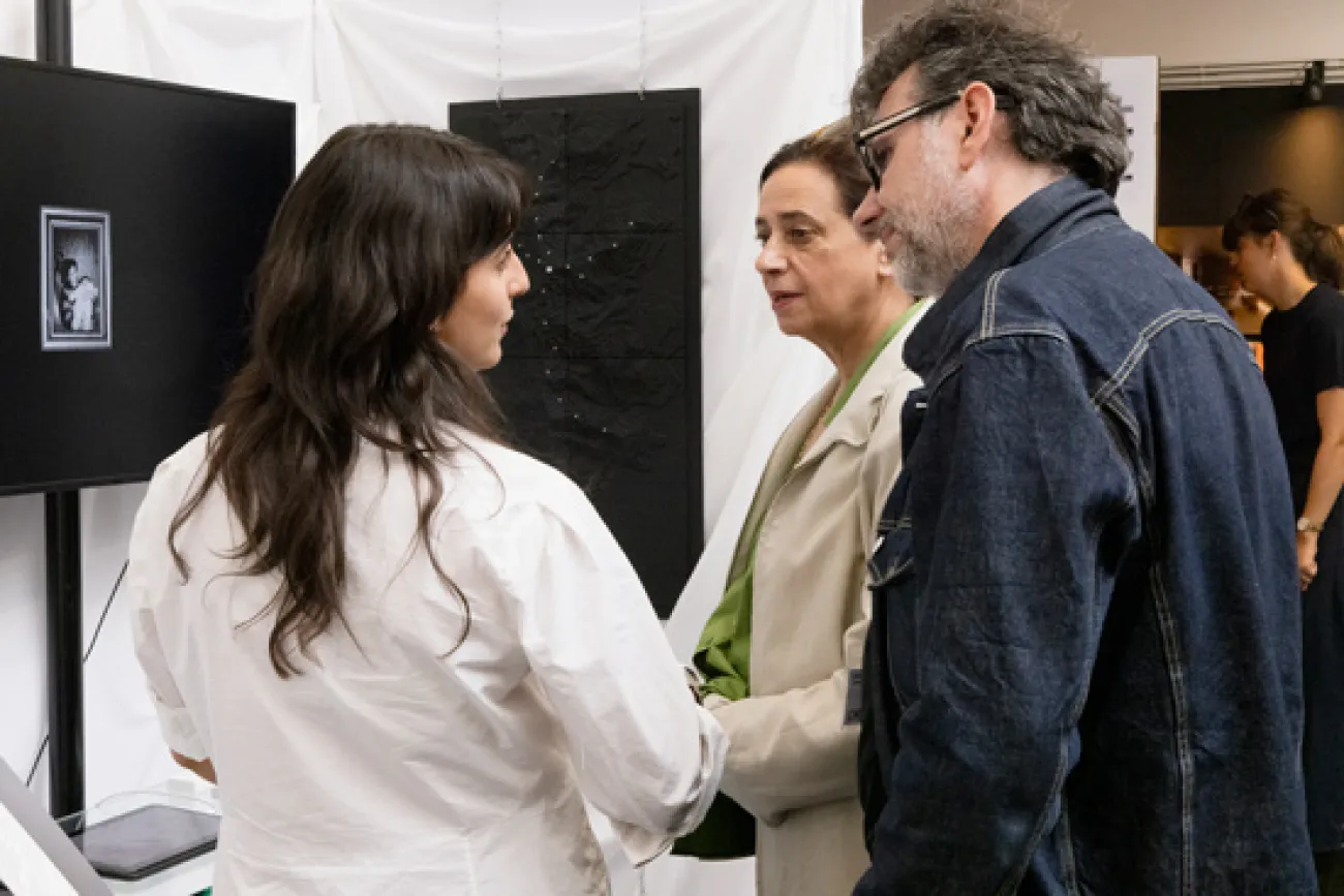 Penninghen-IndiaMahdavi-Marrainepromotion-Diplôme